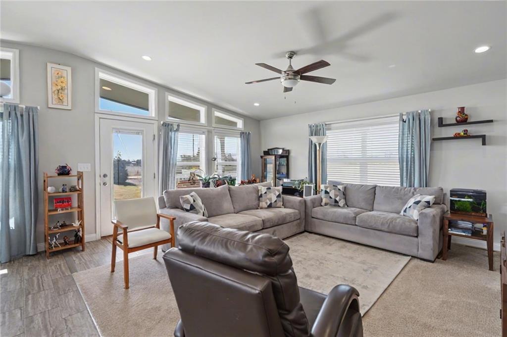 1558 North 450th Road Baldwin City, KS 66006 - Photo 8 of 51