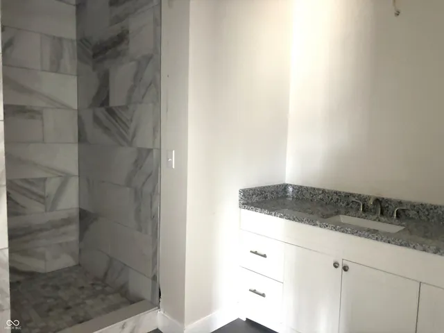 $279,000 | 32 Ashley Drive, Spencer, IN 47460