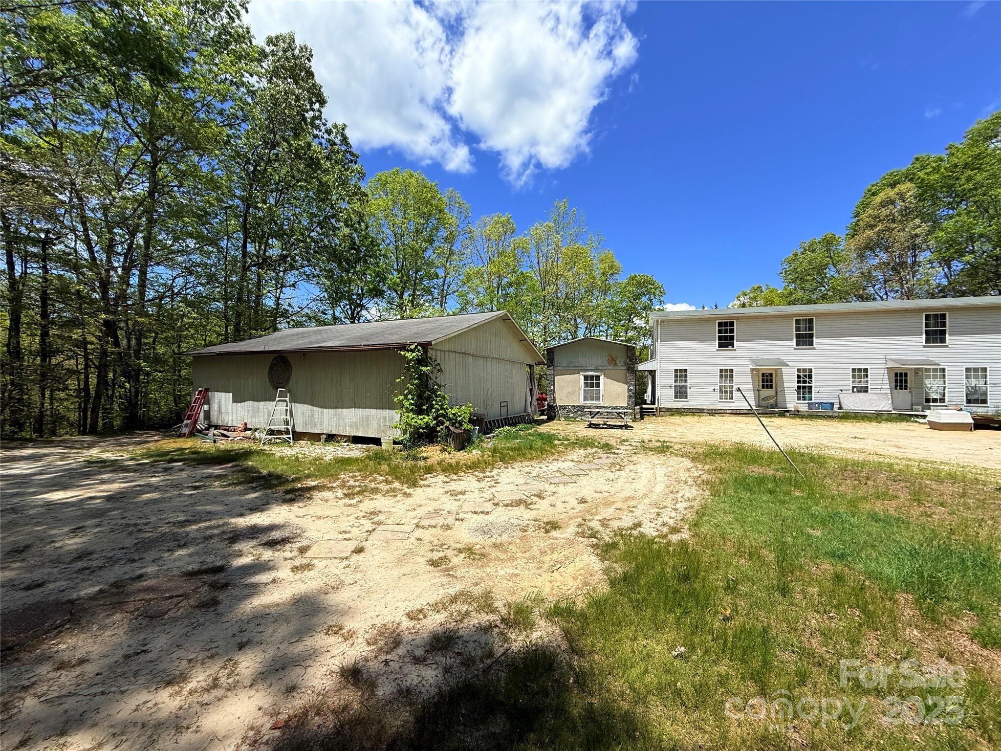 630 Deerchase Circle Cedar Mountain, NC 28718 - Photo 14 of 18 a bathroom with a sink and a yard