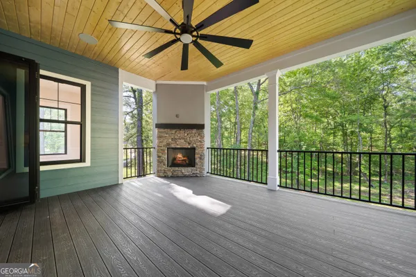 $999,990 | 104 Open Bay Drive, Eatonton, GA 31024
