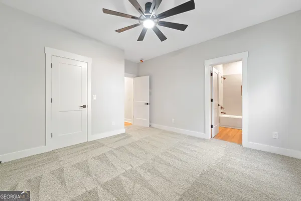 $999,990 | 104 Open Bay Drive, Eatonton, GA 31024