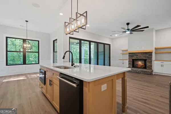 $999,990 | 104 Open Bay Drive, Eatonton, GA 31024