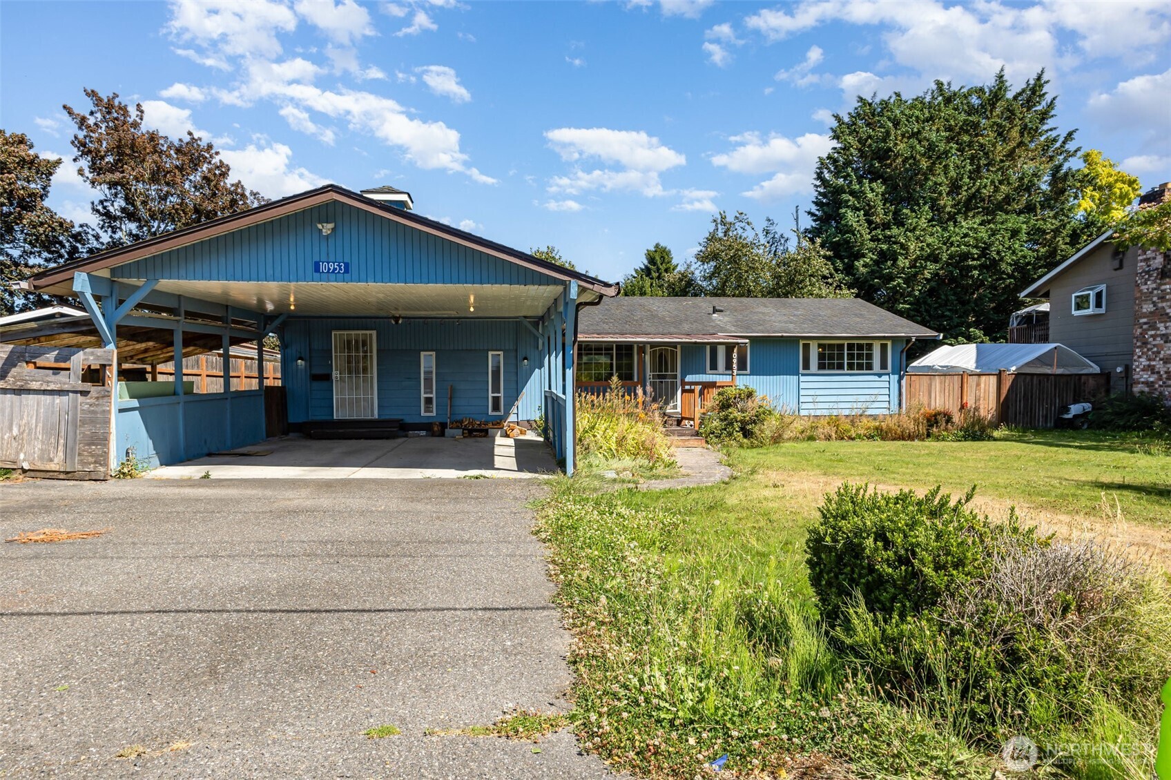 10953 Gardner Road Burlington, WA 98233 - Photo 2 of 27 Gallery Image 2