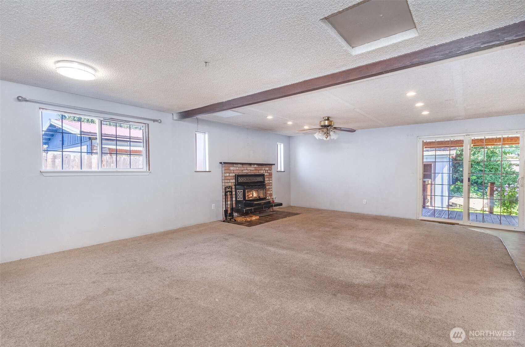 10953 Gardner Road Burlington, WA 98233 - Photo 9 of 27 Gallery Image 9
