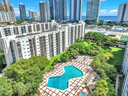 a view of a multi story building