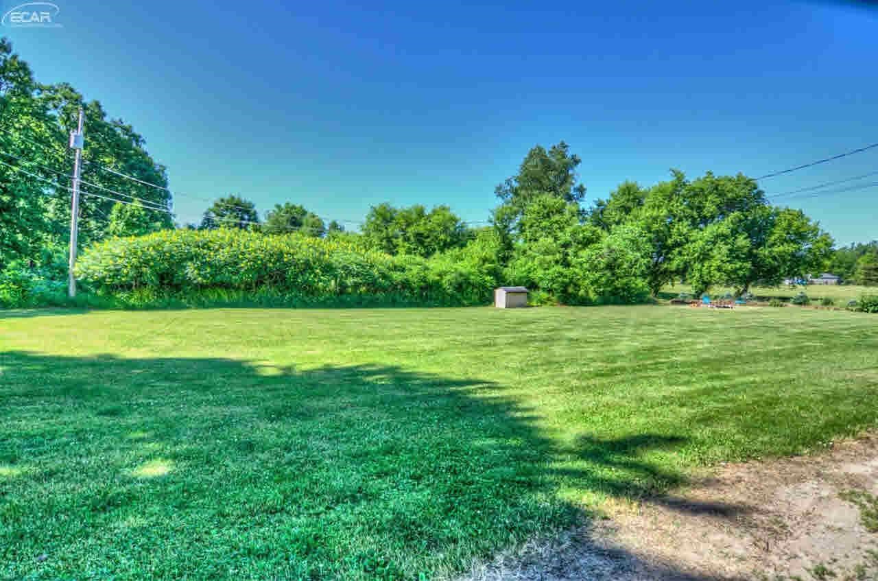 1131 Pratt Road Metamora, MI 48455 - Photo 17 of 19 21176992-16.JPG