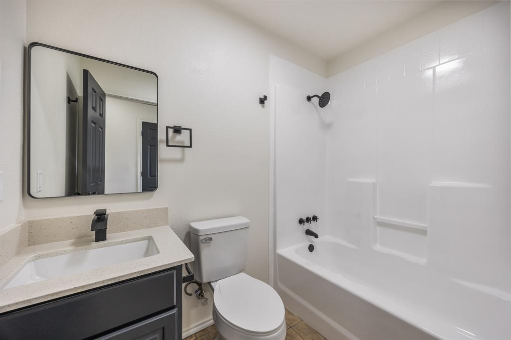 6129 County Road 319B Terrell, TX 75161 - Photo 23 of 32