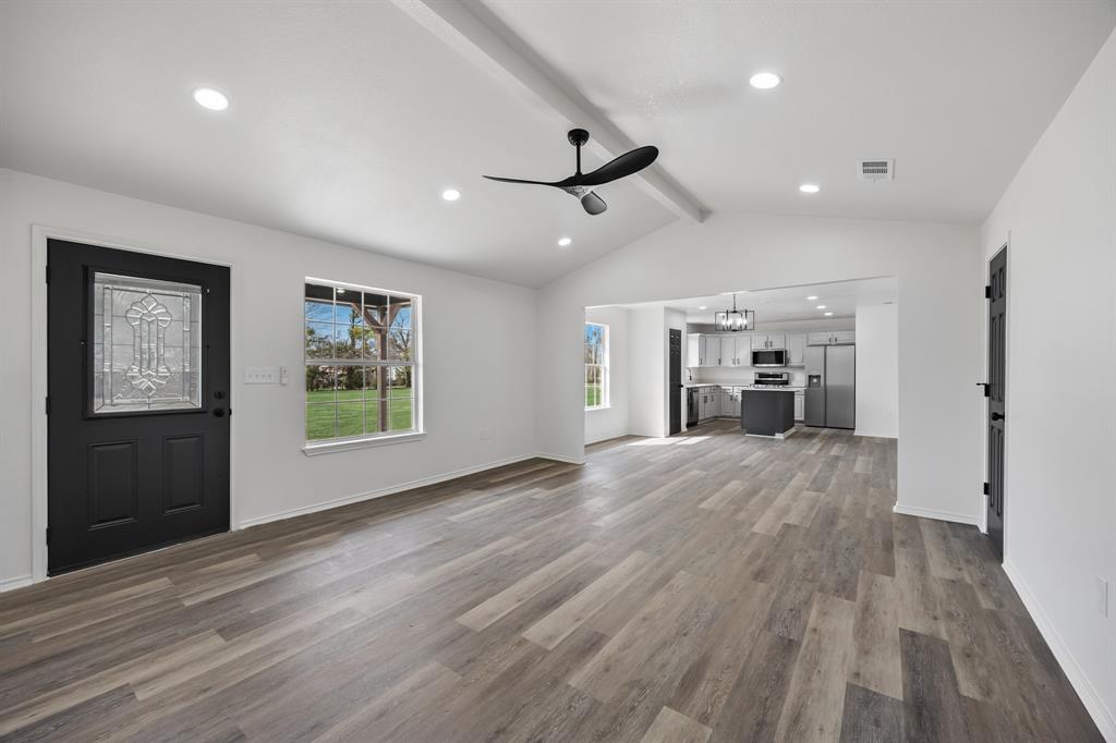 6129 County Road 319B Terrell, TX 75161 - Photo 4 of 32