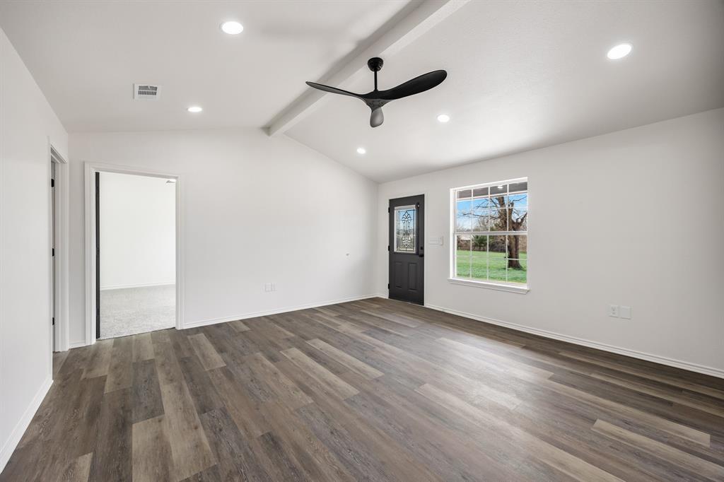 6129 County Road 319B Terrell, TX 75161 - Photo 5 of 32