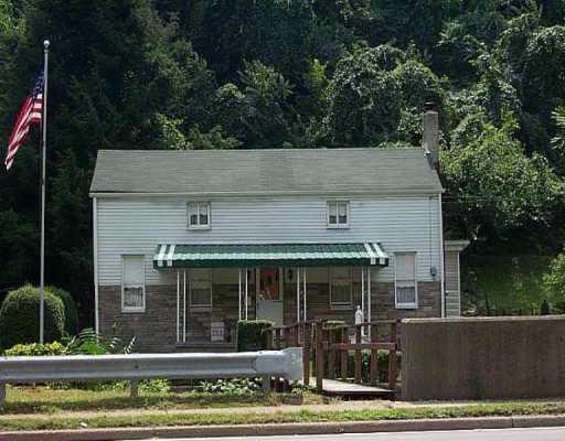 995 Becks Run Road Baldwin, PA 15210 - Photo 1 of 1 Gallery Image 1