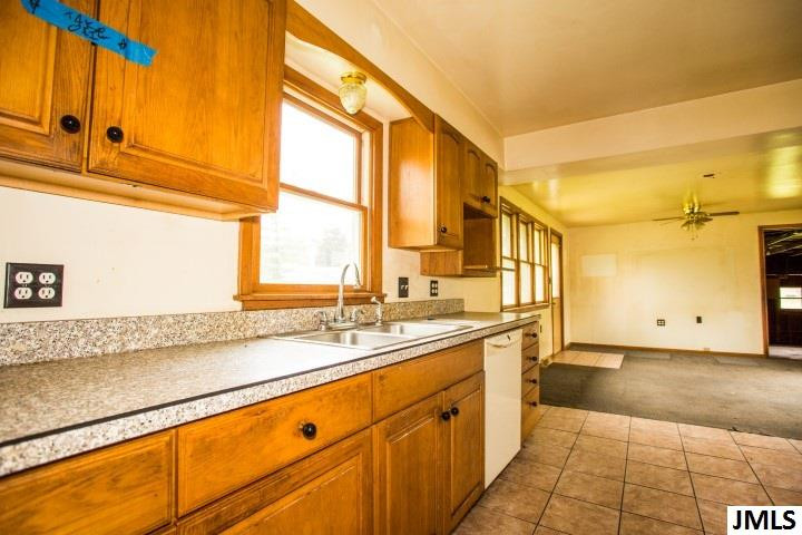 3170 Reynolds Road Jackson, MI 49201 - Photo 12 of 23 Photo 12