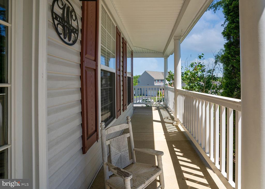 21 Gallery Road Stafford, VA 22554 - Photo 4 of 60 Long front porch