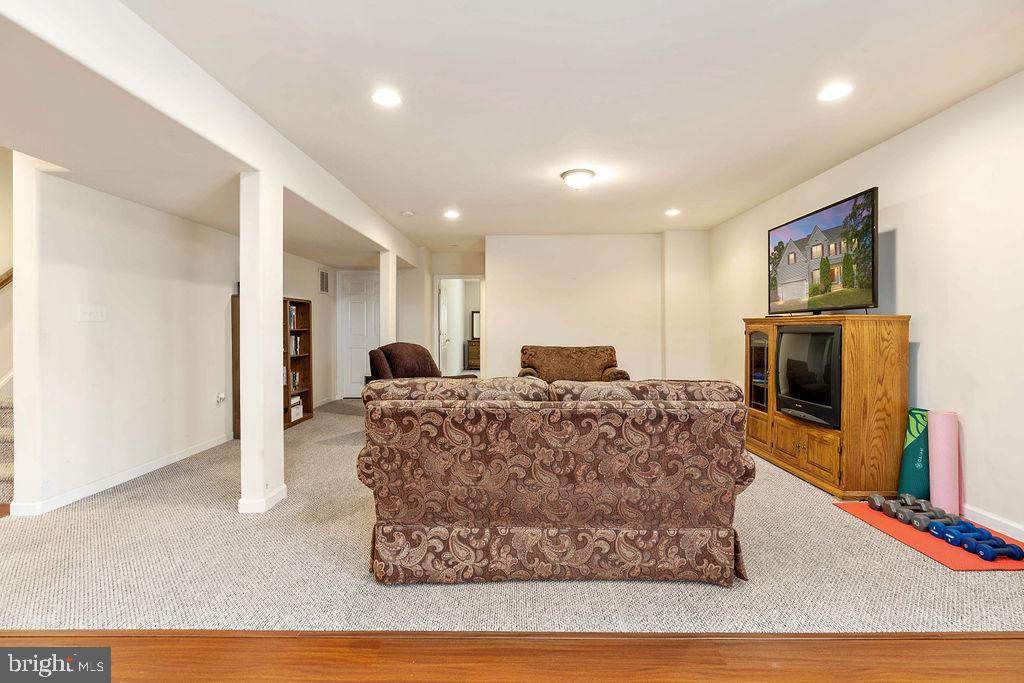 21 Gallery Road Stafford, VA 22554 - Photo 47 of 60 Rec room