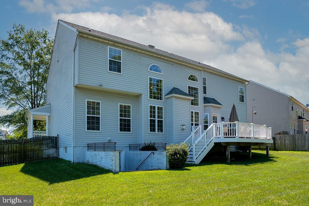 21 Gallery Road Stafford, VA 22554 - Photo 55 of 60 Walk-up basement to yard