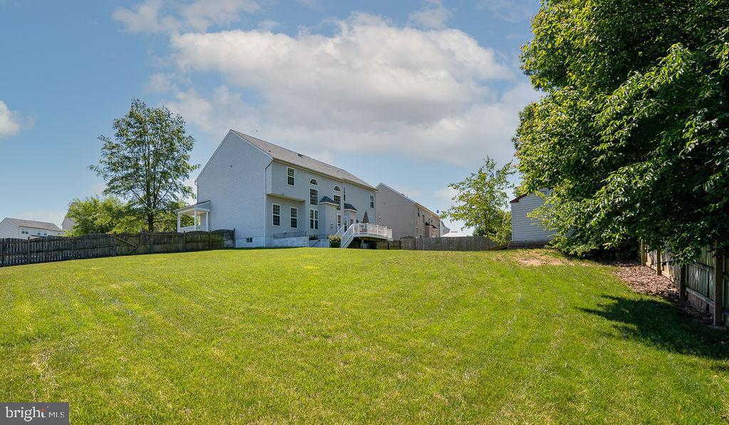 21 Gallery Road Stafford, VA 22554 - Photo 58 of 60 Large fenced backyard