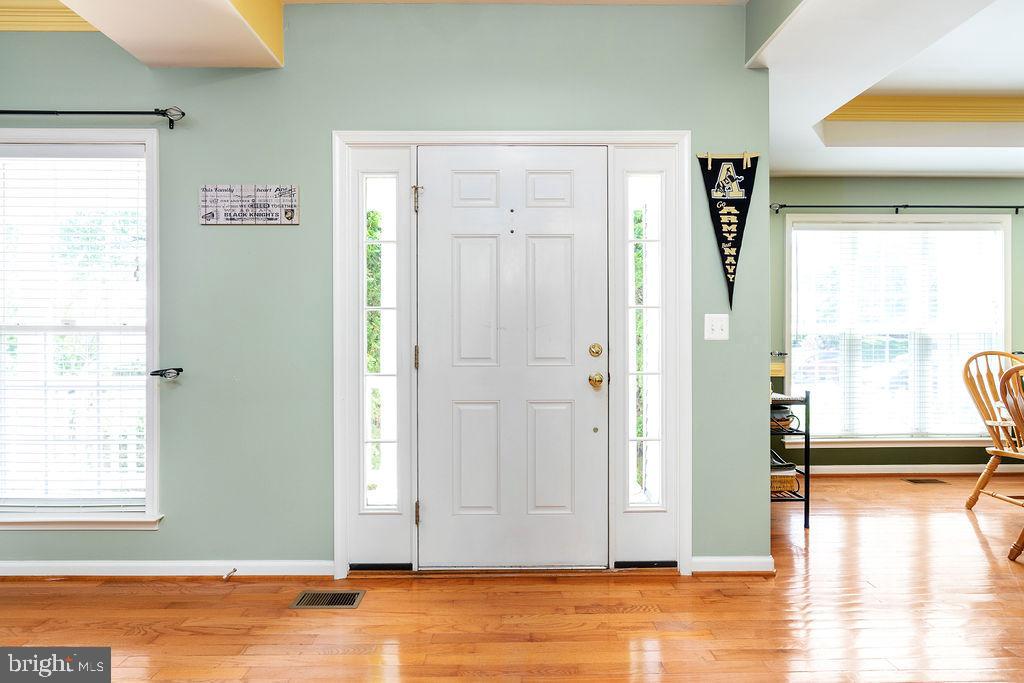 21 Gallery Road Stafford, VA 22554 - Photo 7 of 60 Front entry