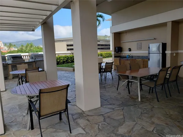 $3,200 | 600 Queen Street, Unit 1508, Honolulu, HI 96813