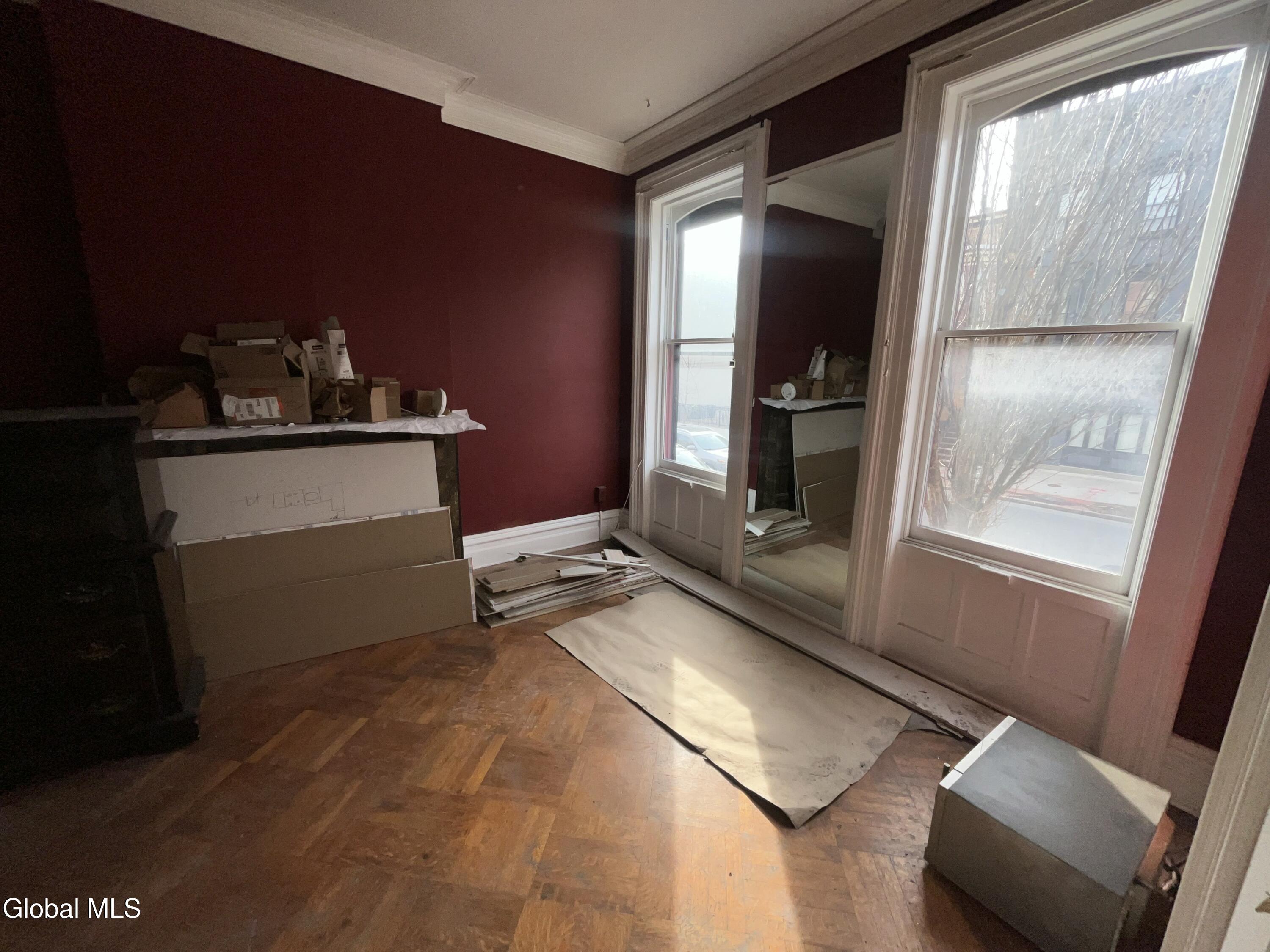 369 Madison Avenue Albany, NY 12210 - Photo 16 of 38 IMG_9757