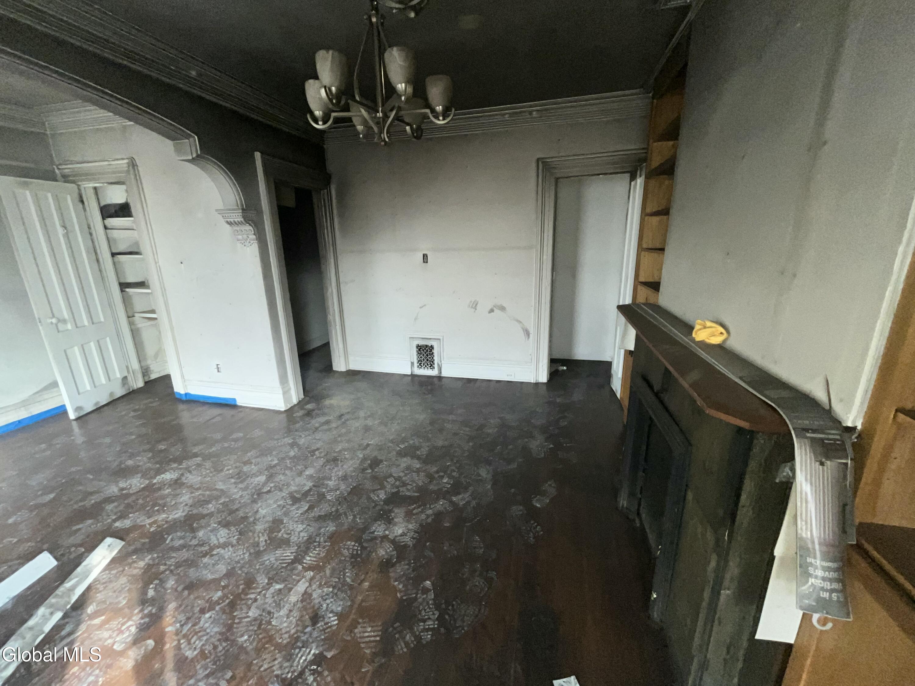 369 Madison Avenue Albany, NY 12210 - Photo 30 of 38 IMG_9778