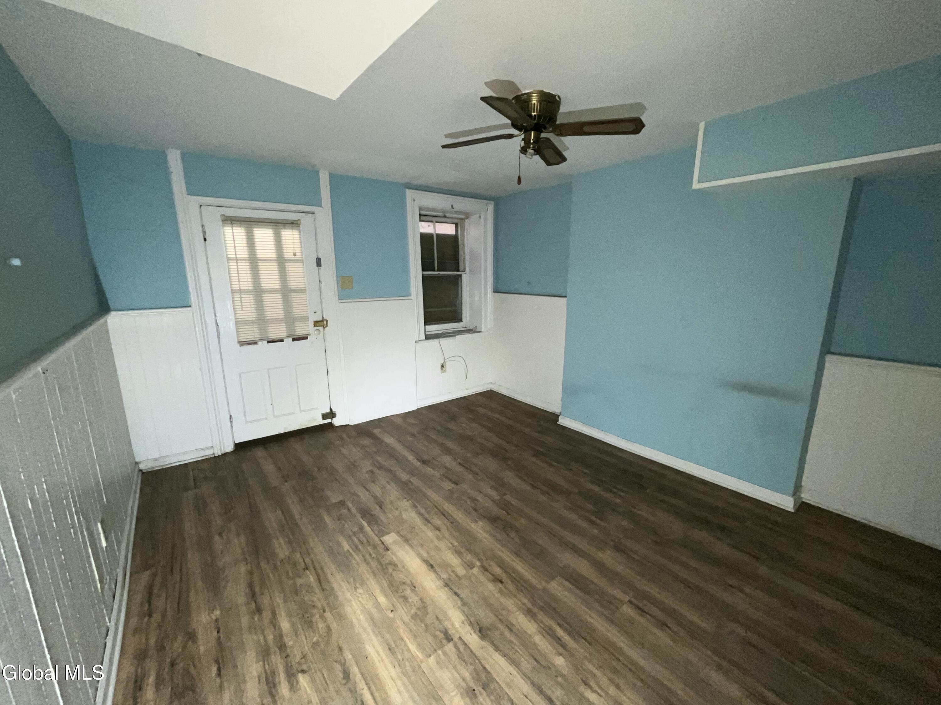 369 Madison Avenue Albany, NY 12210 - Photo 6 of 38 IMG_9746