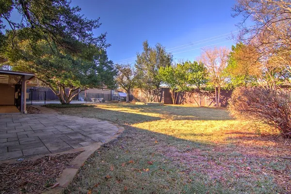 $5,300 | 3763 Vinecrest Drive, Dallas, TX 75229