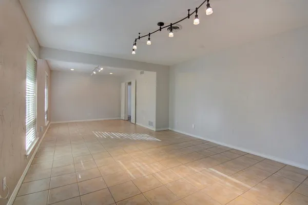 $5,300 | 3763 Vinecrest Drive, Dallas, TX 75229