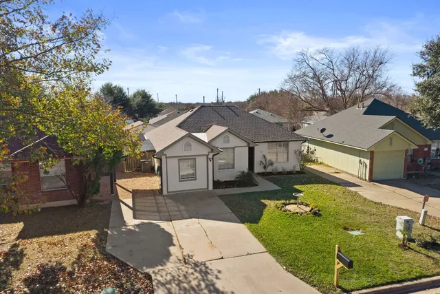$285,000 | 206 Jan Lane, Georgetown, TX 78626