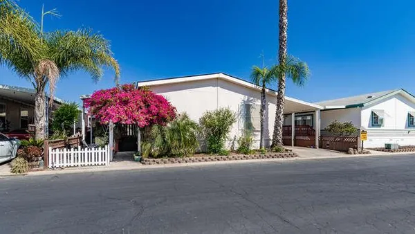 $160,000 | 2575 South Willow Avenue, Unit 63, Fresno, CA 93727