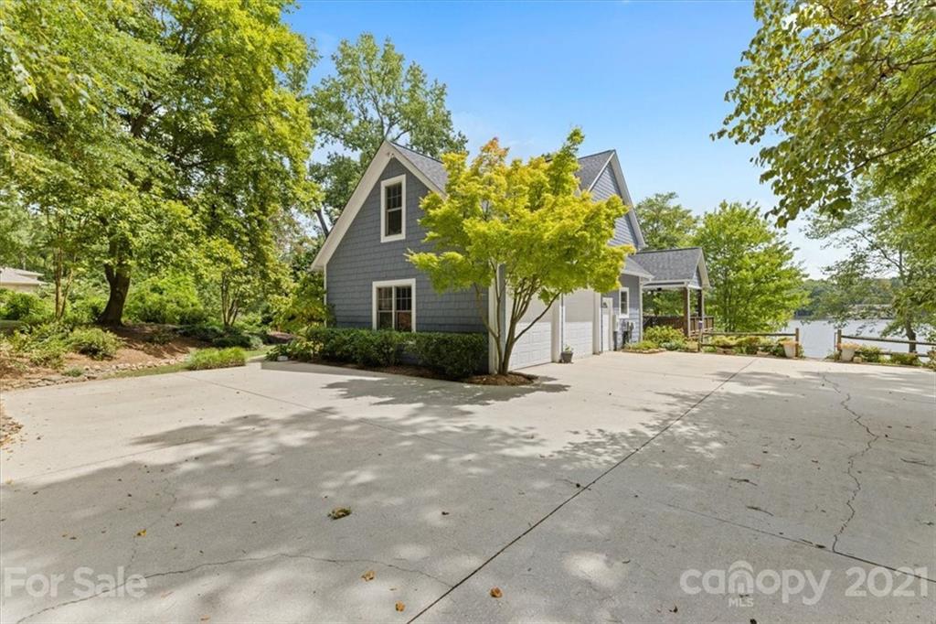 4375 River Oaks Road Clover, SC 29710 - Photo 43 of 48 Gallery Image 43