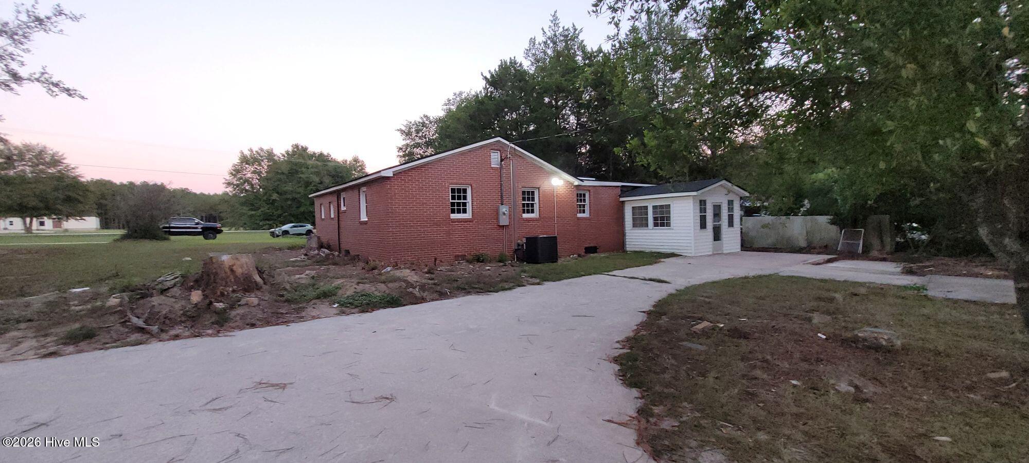 4433 Columbia Highway North Ridge Spring, SC 29129 - Photo 3 of 15 Gallery Image 3
