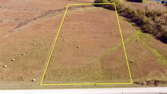 $169,900 | Lot 4 238th Street, Tonganoxie, KS 66086