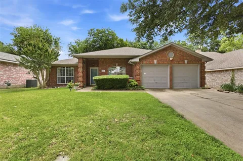 $420,000 | 3209 Kingsbury Drive, McKinney, TX 75069