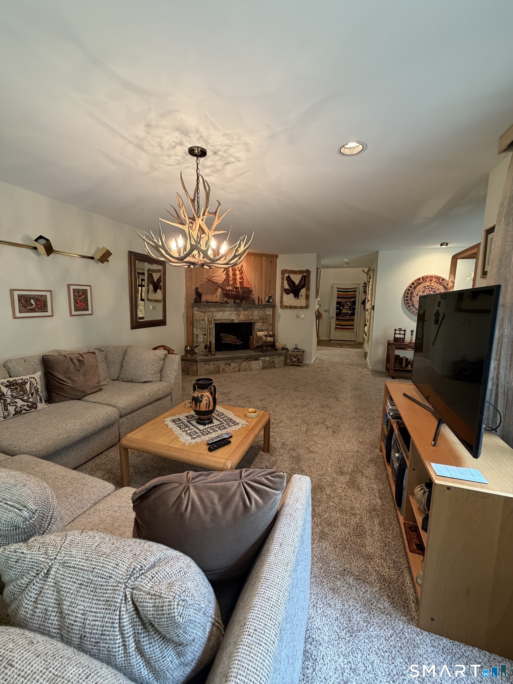 476 Evergreen Road Torrington, CT 06790 - Photo 5 of 33