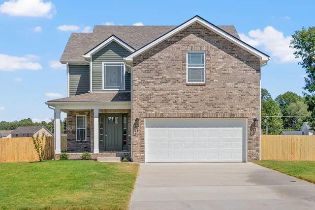 $345,000 | 1240 Iris Glen Drive, Clarksville, TN 37042