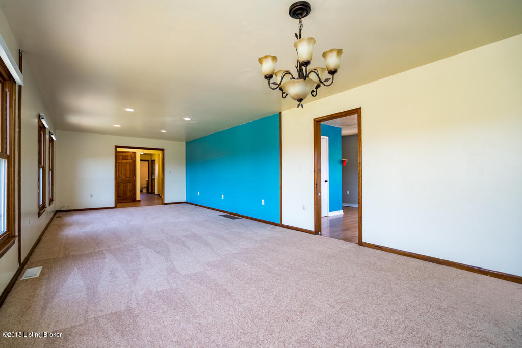 2956 Mink Run Road Frankfort, KY 40601 - Photo 5 of 44 2956 Mink Run Rd-5