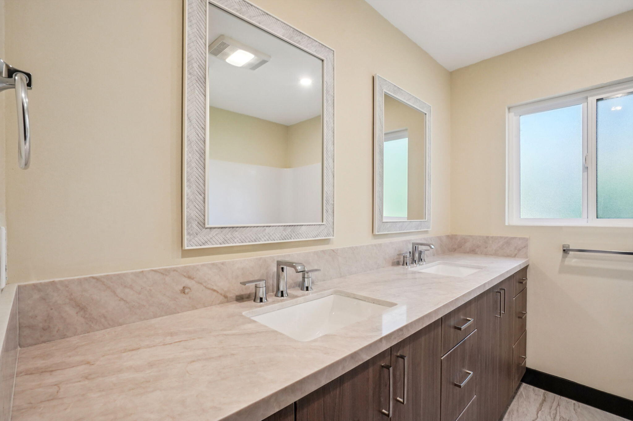 54091 North Ridge Drive Idyllwild, CA 92549 - Photo 20 of 58 a bathroom with a granite countertop sink and a mirror