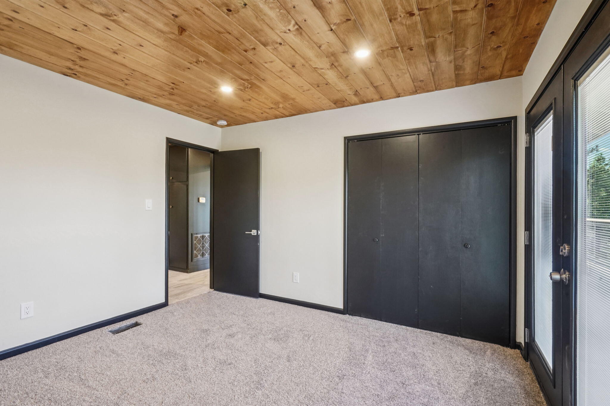 54091 North Ridge Drive Idyllwild, CA 92549 - Photo 24 of 58 23-web-or-mls-Northridge Dr-L2808-018