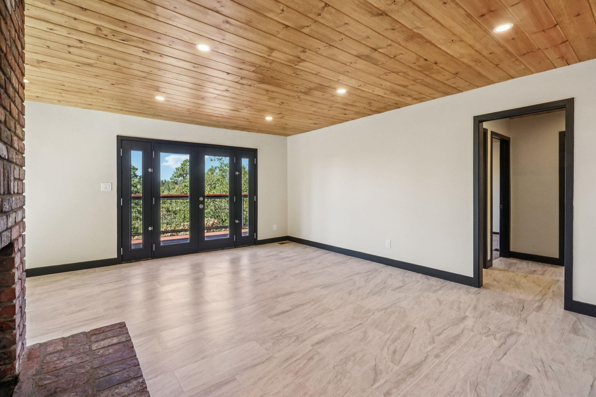 54091 North Ridge Drive Idyllwild, CA 92549 - Photo 7 of 58 a view of an empty room with a window