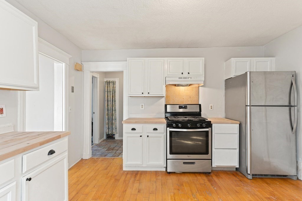 90-92 Rossmore Road, Unit A Boston, MA 02130 - Photo 18 of 29