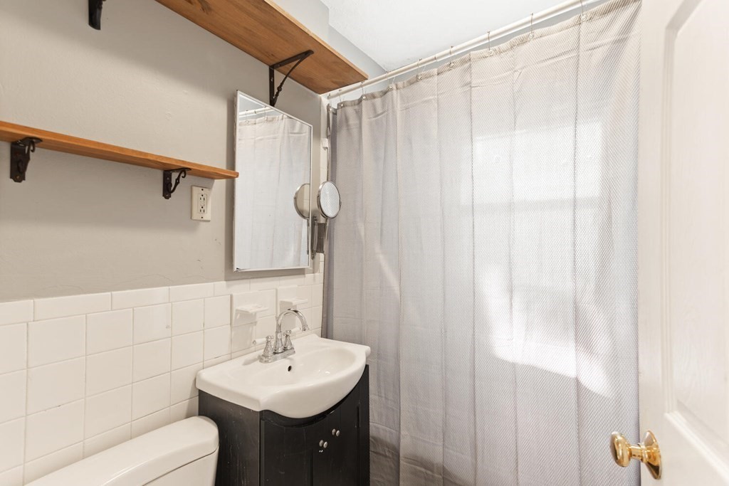 90-92 Rossmore Road, Unit A Boston, MA 02130 - Photo 27 of 29