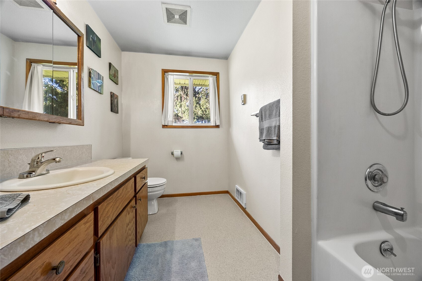 217 Bay Road Winlock, WA 98596 - Photo 18 of 37