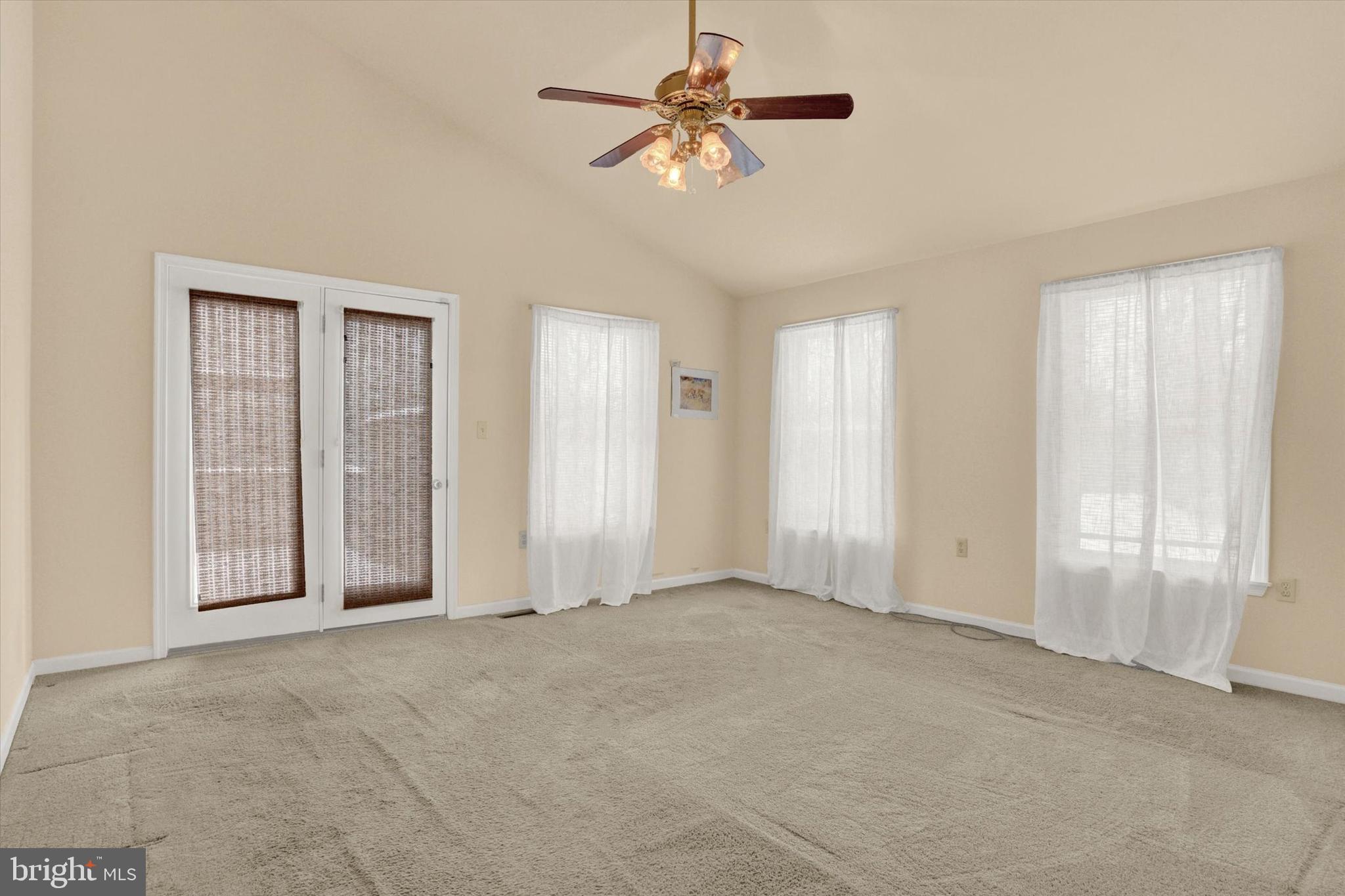 1336 Piketown Road Harrisburg, PA 17112 - Photo 10 of 29 a view of an empty room with a window