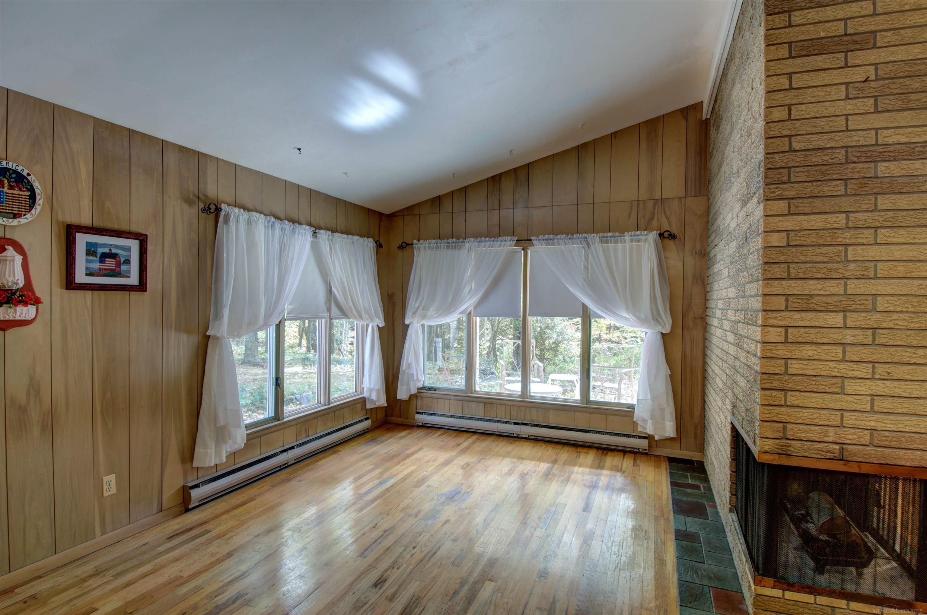 7124 Holverson Road Carsonville, MI 48419 - Photo 36 of 64 50093806-35.JPG
