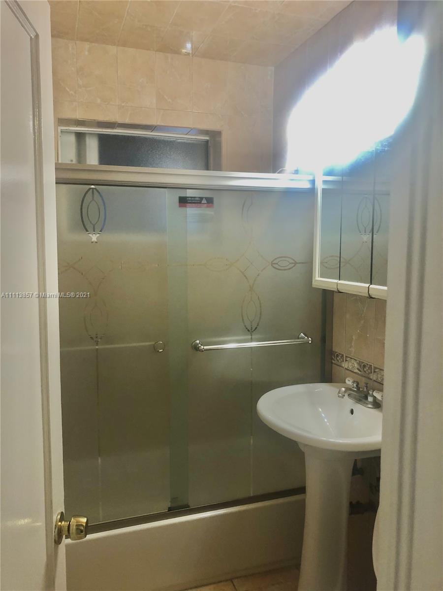 28900 Louisiana Road Homestead, FL 33033 - Photo 8 of 21 Gallery Image 8