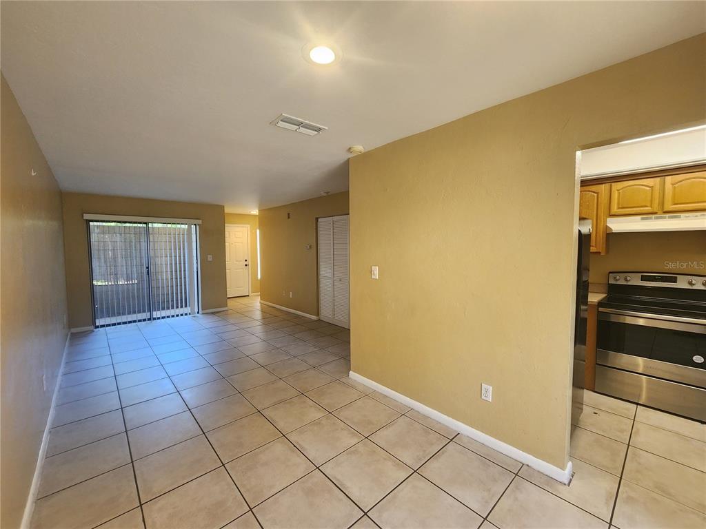 702 Southwest 70th Terrace, Unit B Gainesville, FL 32607 - Photo 12 of 33