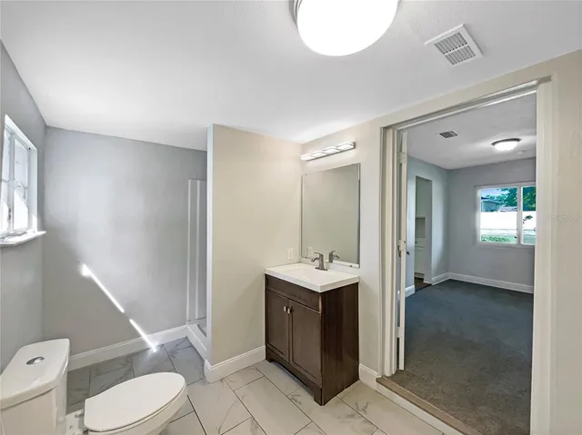 $325,000 | 370 East Waldo Street, Groveland, FL 34736