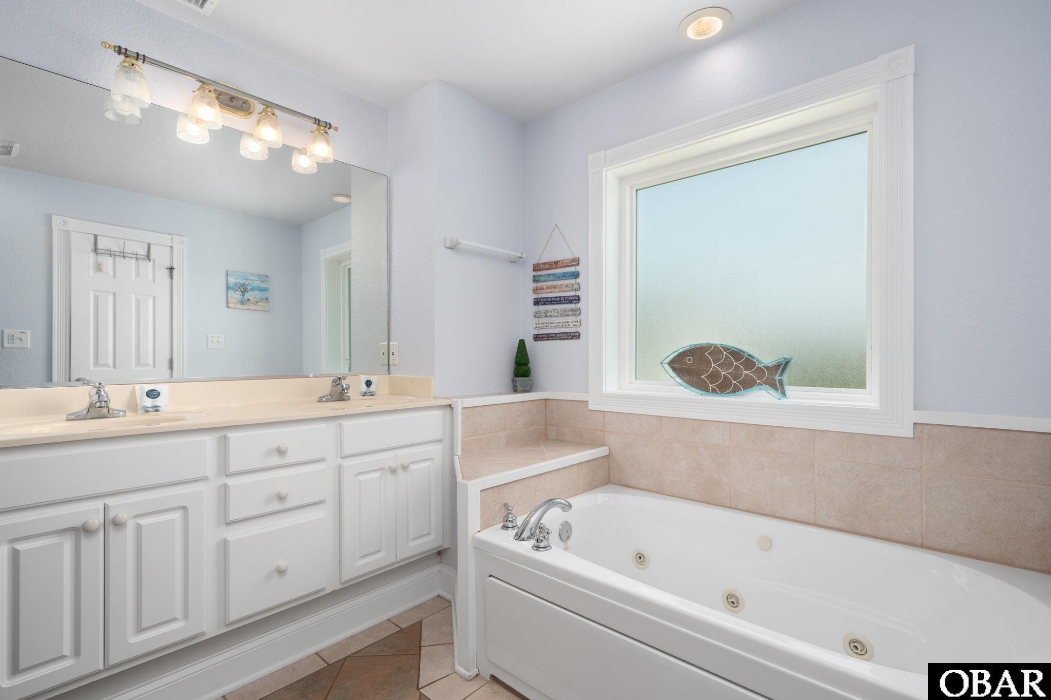 472 Island Lead Road Corolla, NC 27927 - Photo 20 of 40 Gallery Image 20