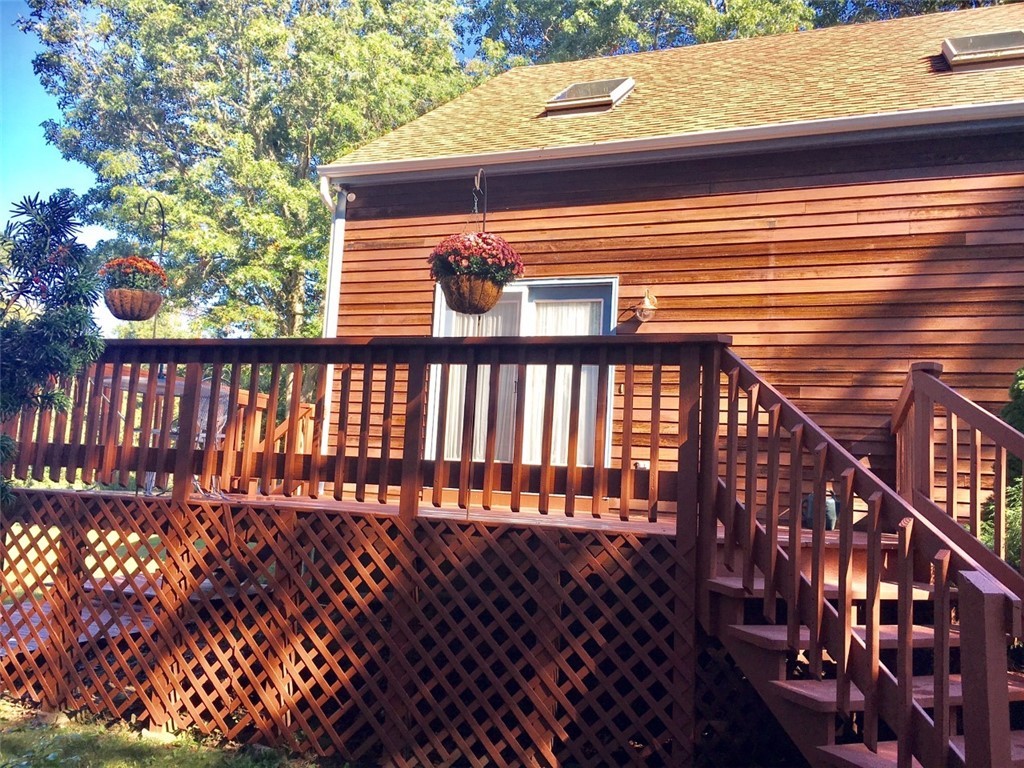 61 Ridgewood Road Charlestown, RI 02813 - Photo 2 of 24 Gallery Image 2