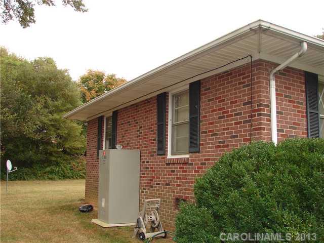 1608 Auten Road Gastonia, NC 28054 - Photo 2 of 12