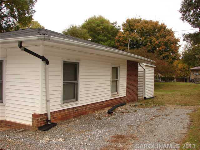1608 Auten Road Gastonia, NC 28054 - Photo 3 of 12